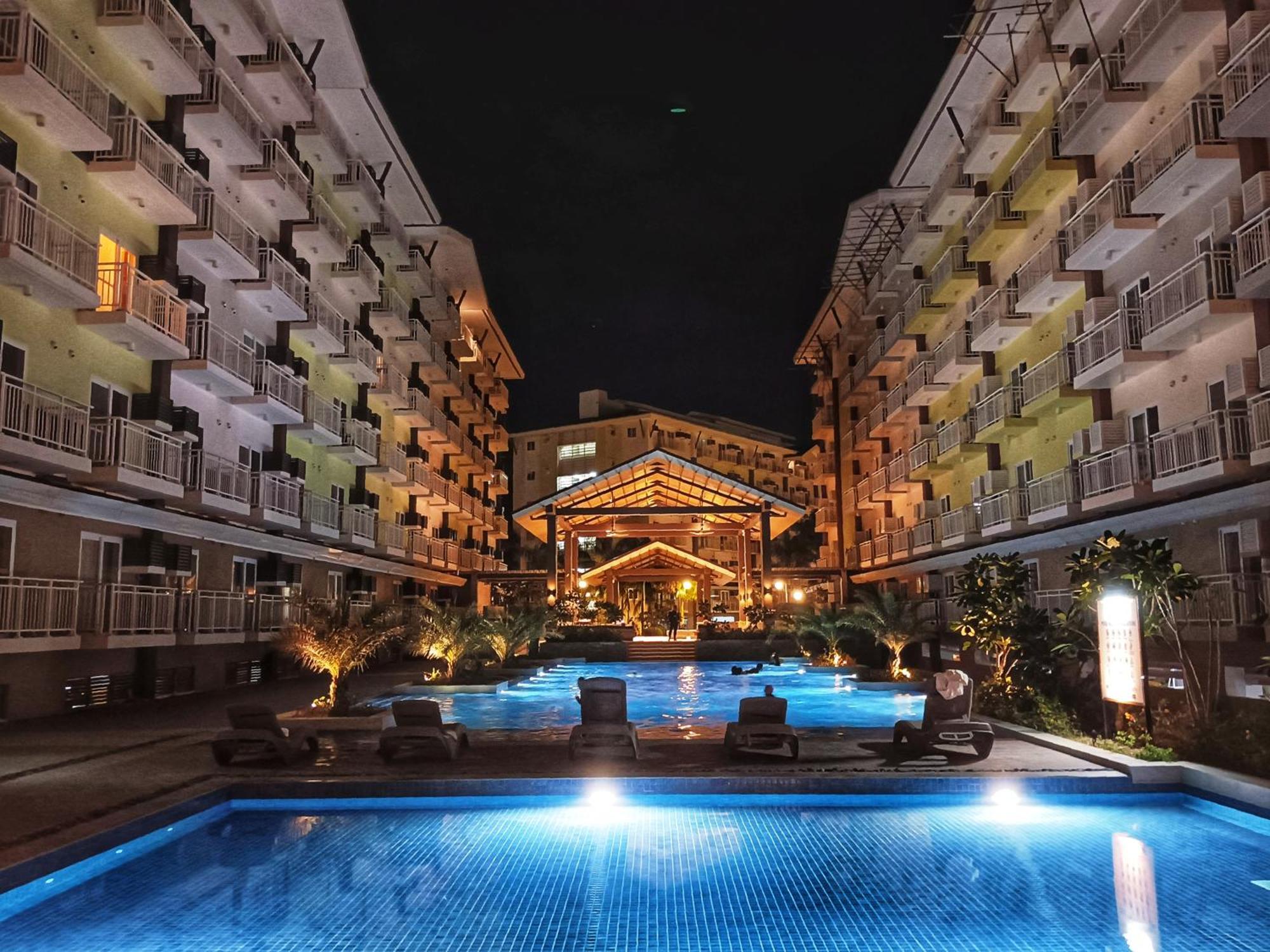 Closest Studio With Balcony From Cebu Airport Мактан Екстериор снимка