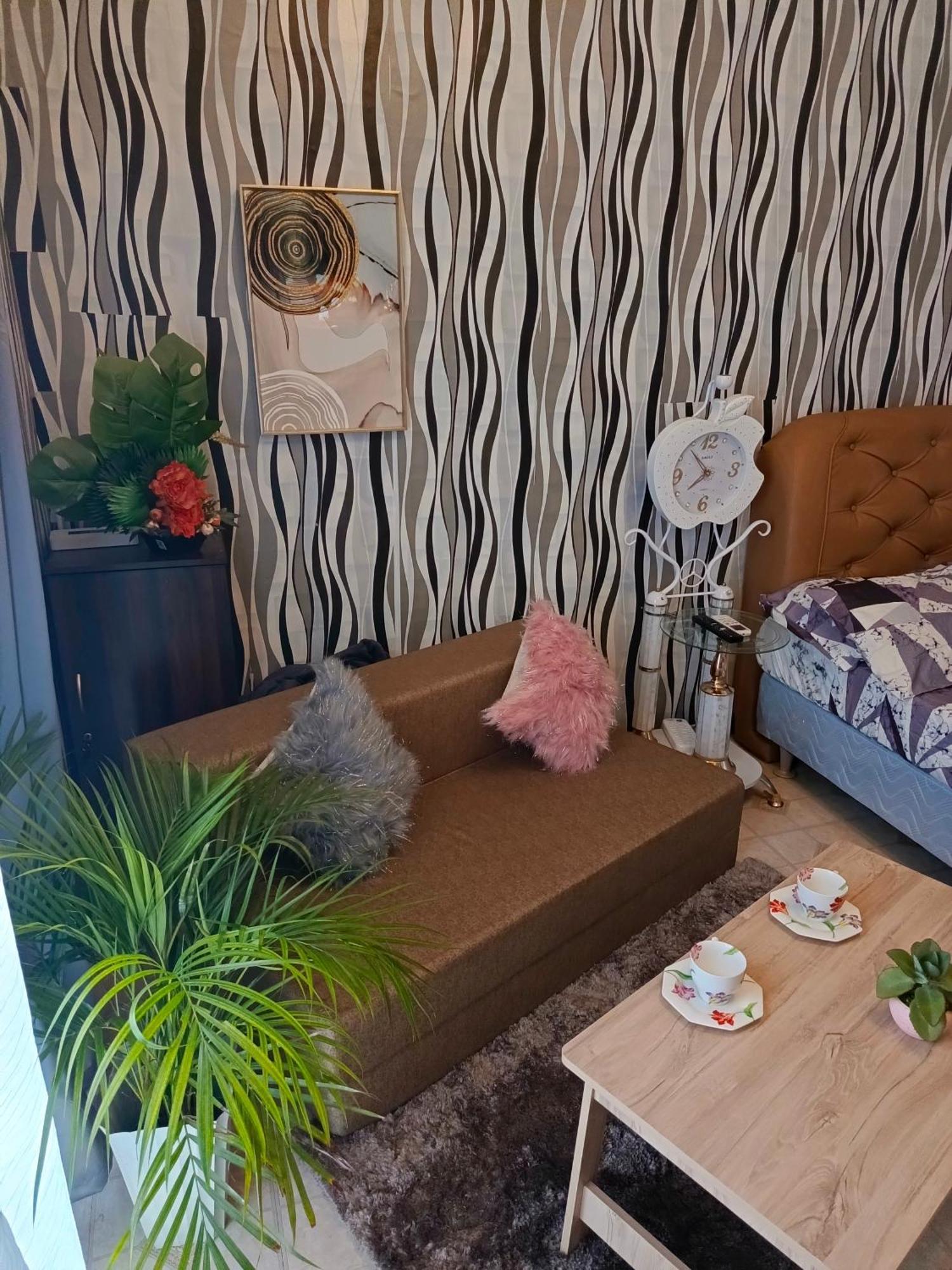 Closest Studio With Balcony From Cebu Airport Мактан Екстериор снимка