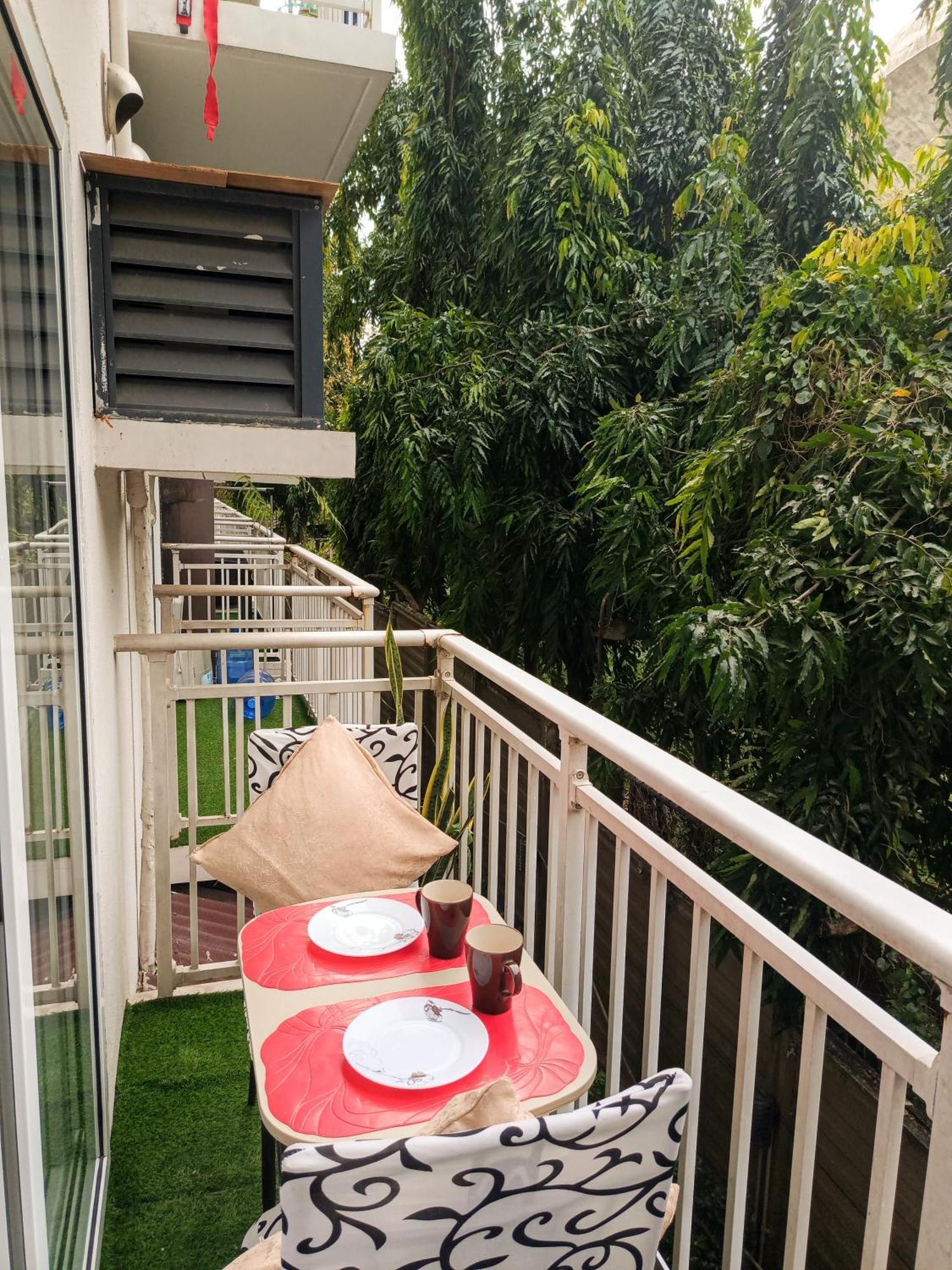 Closest Studio With Balcony From Cebu Airport Мактан Екстериор снимка